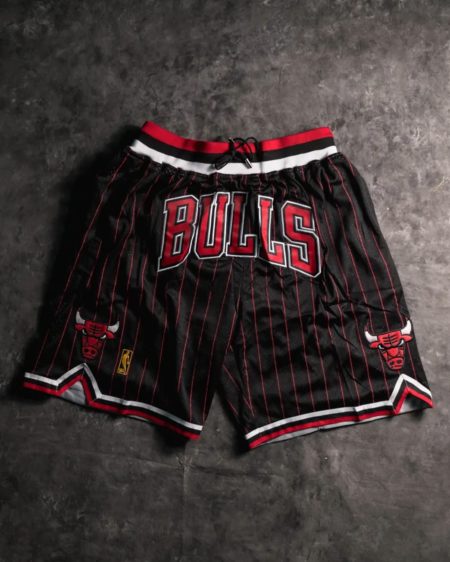 Chicago Bulls Shorts Black Strip