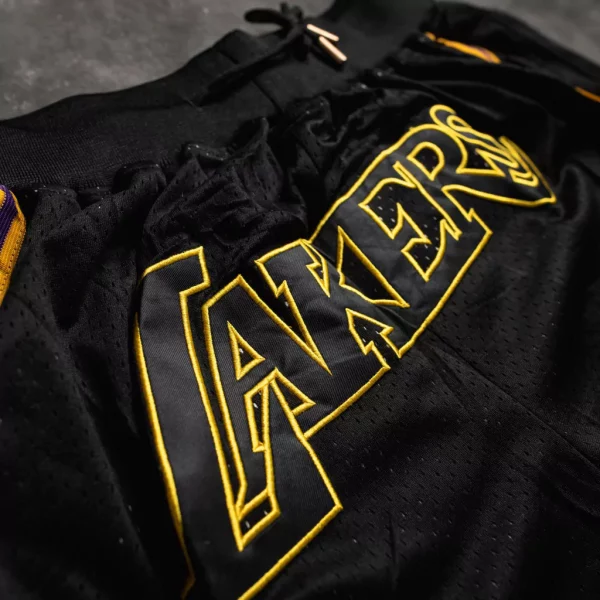 Los Angeles Lakers Shorts Black logo