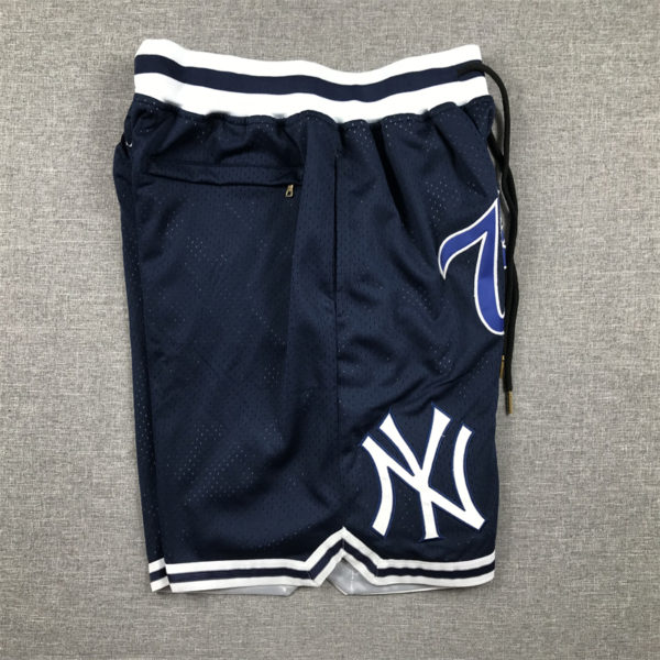 New York Yankees Vintage Navy Shorts side1