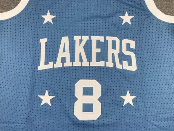Kobe Bryant 8 Los Angeles Lakers 2004-05 Blue Alternate Jersey