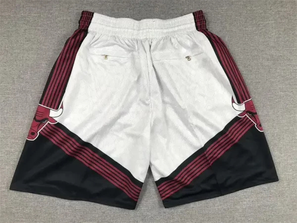 Chicago-Bulls-202223-White-City-Edition-Swingman-Shorts-back